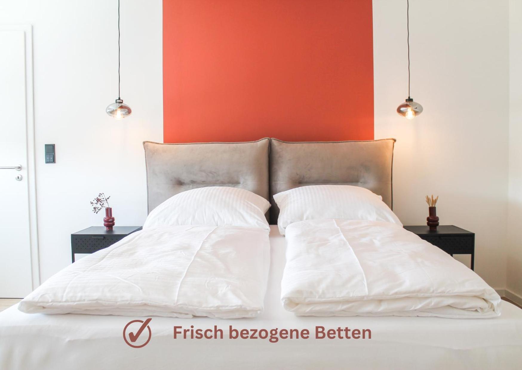 African-Style Apartment - Stadtnah, Parkplatz, E-Ladestation Fuer Auto & Fahrraeder, Gitterbox Fuer Fahrraeder, Fitnessstudio 科布倫茨 外观 照片
